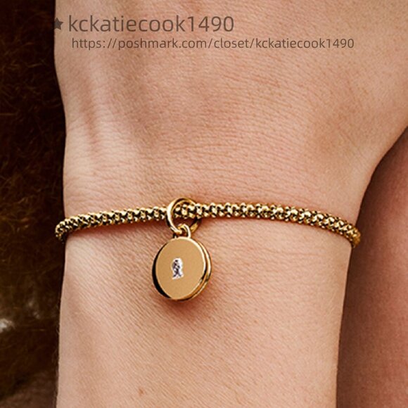 Pandora Openable & Engravable Love Locket Dangle Charm - Picture 5 of 8